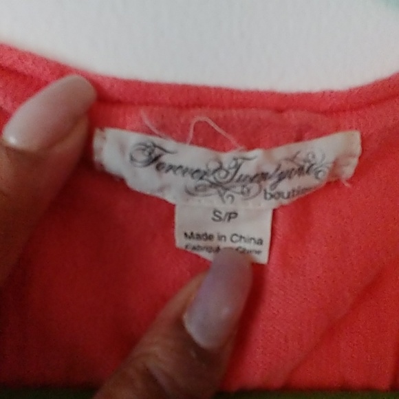 Short sleeve shirt - Picture 2 of 4